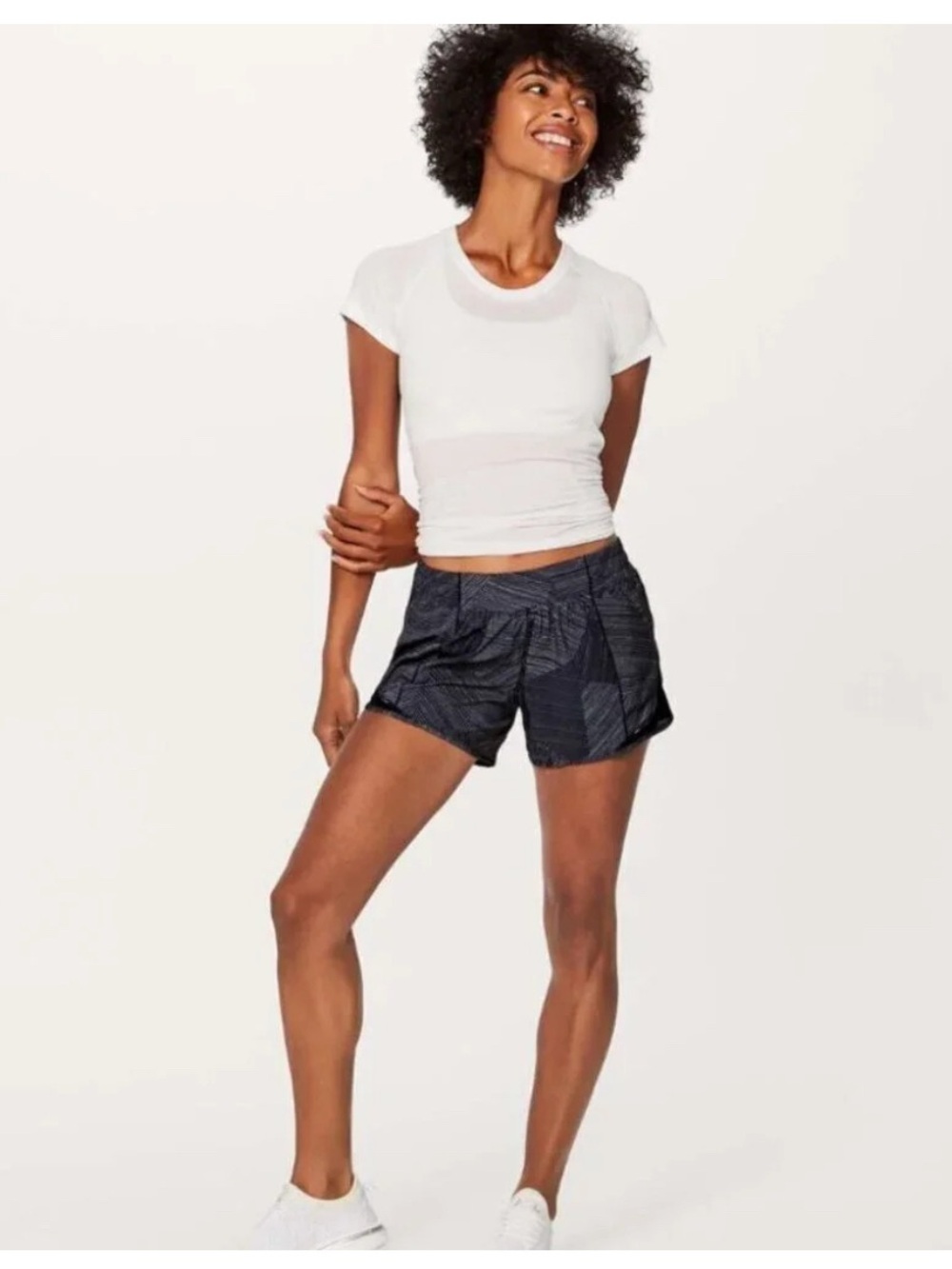 Lululemon - Hotty Hot Shorts Tall 4” - Size 8